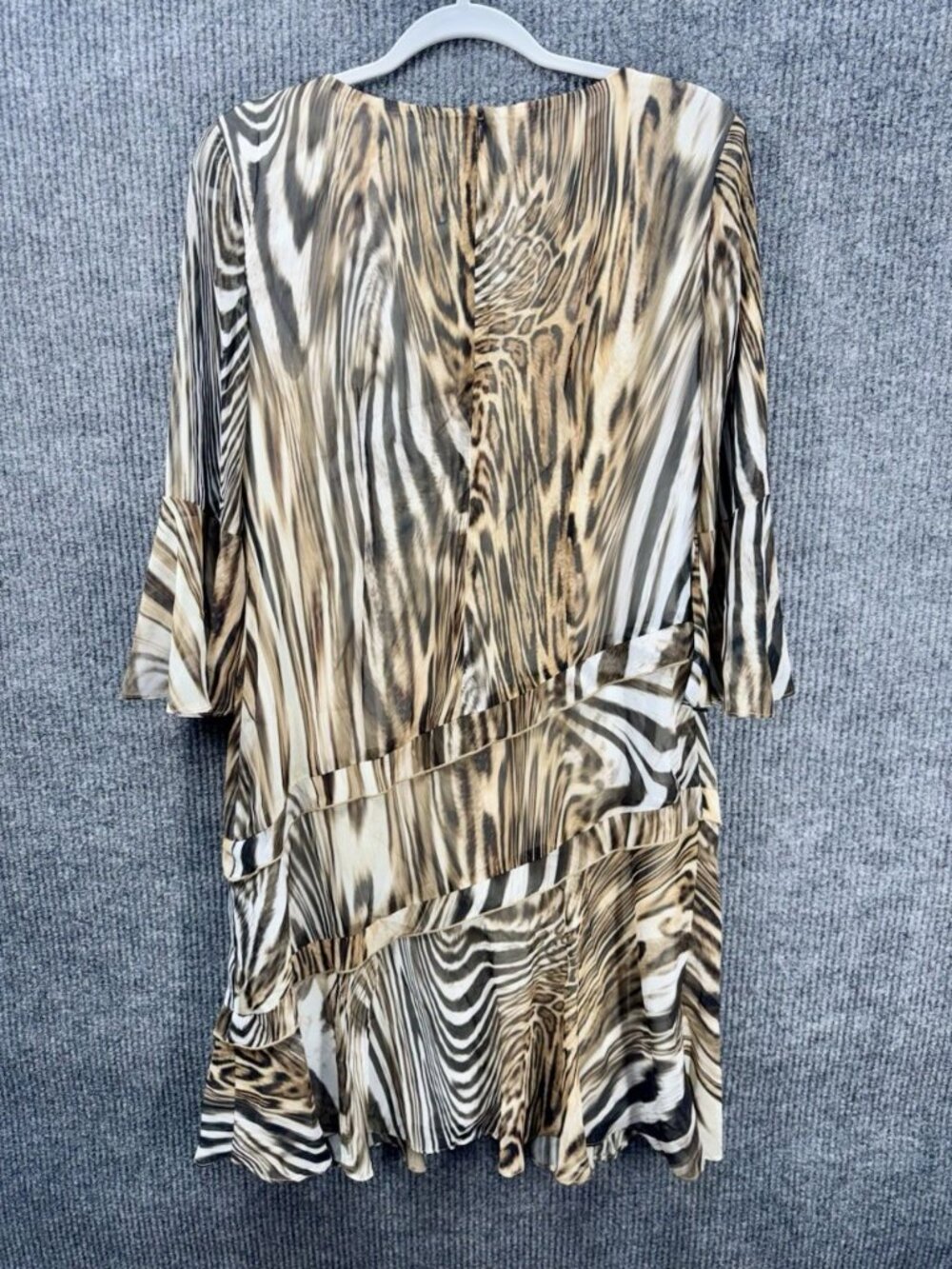 Frank Lyman Layered Animal Print Dress Womens 6 Tan Black Sheer Bell Sleeve NEW - Picture 4 of 11